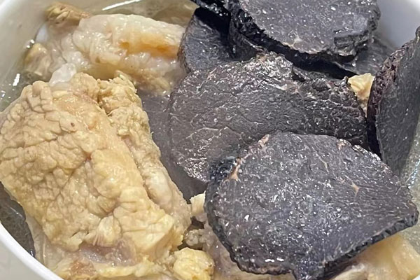 黑松露霸王花排骨湯的做法，有哪些功效作用