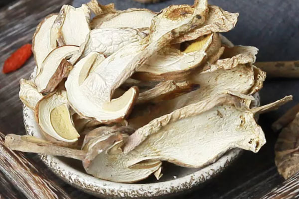 牛肝菌鮮的好還是干得好，冷凍牛肝菌的烹飪方法