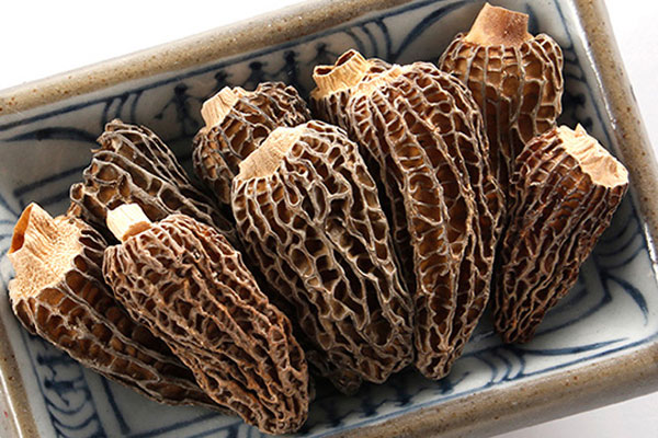 干羊肚菌能生吃嗎，長期吃羊肚菌的好處