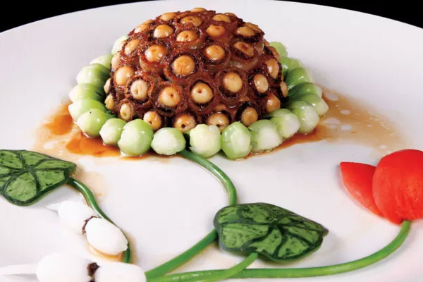 蓮子扣蒸羊肚菌怎么做好吃，有哪些功效作用