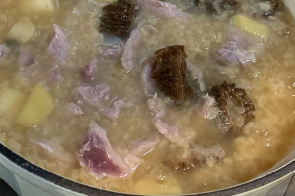 1歲孩子能吃羊肚菌粥嗎 1歲孩子能吃羊肚菌粥嗎