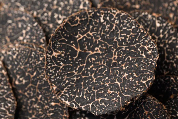 黑松露醬素炒兒菜的營養(yǎng)價(jià)值 黑松露醬素炒兒菜的營養(yǎng)價(jià)值