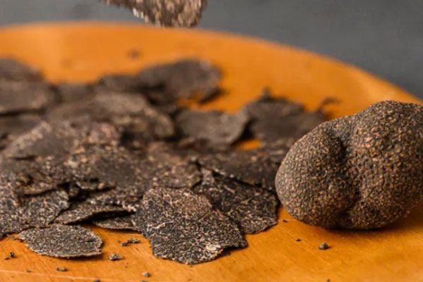 黑松露芝士巧克力的營養(yǎng)價值 黑松露芝士巧克力的營養(yǎng)價值