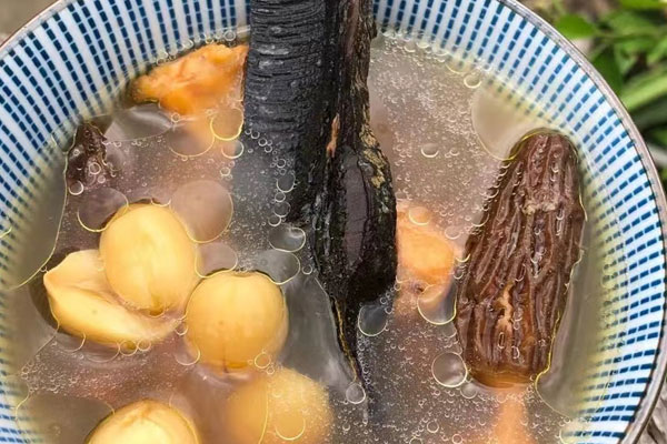 羊肚菌靈芝蓮子湯的營(yíng)養(yǎng)價(jià)值 羊肚菌靈芝蓮子湯的營(yíng)養(yǎng)價(jià)值