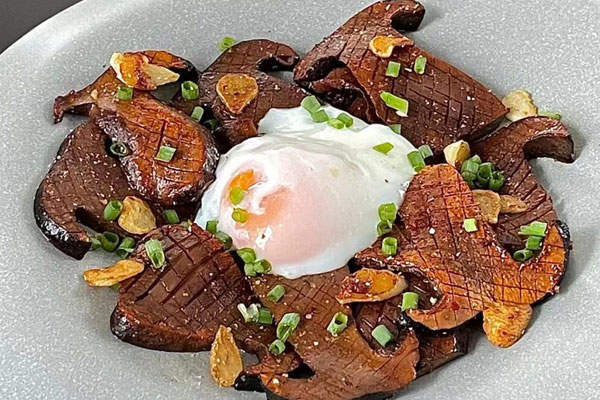 黃油煎牛肝菌配溫泉蛋的做法，有哪些營(yíng)養(yǎng)價(jià)值