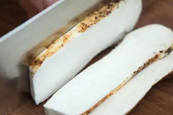 松茸瑤柱炒木耳的功效作用 松茸瑤柱炒木耳的功效作用