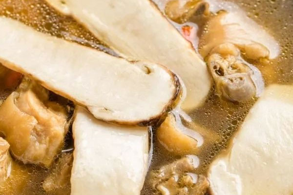 松茸鴿子湯上火還是降火，松茸煲什么湯最好