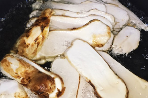 松茸烏雞文蛤湯的食用禁忌