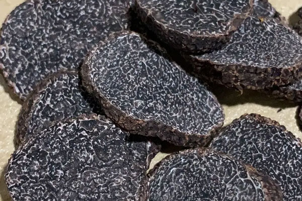 牛肉鵝肝黑松露飯的營養(yǎng)價值 牛肉鵝肝黑松露飯的營養(yǎng)價值