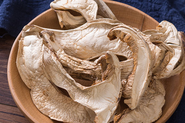 干松茸怎么泡水喝，女人吃松茸湯的功效與作用