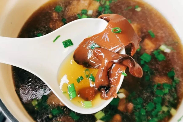 牛肝菌玉竹鴨湯的做法，有哪些功效作用