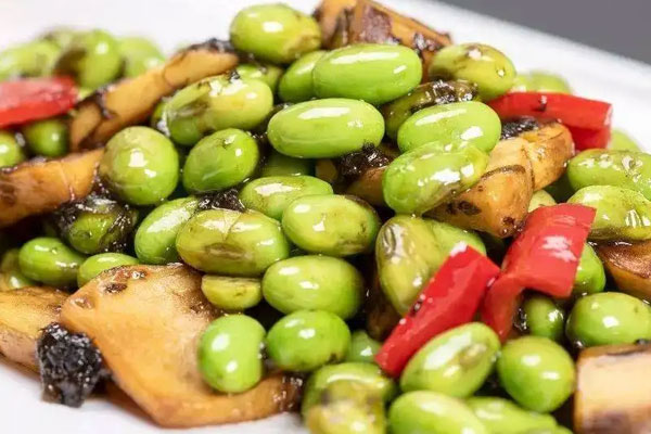 牛肝菌雪菜炒毛豆的做法，有哪些食用禁忌