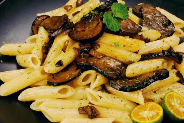 鮮牛肝菌炒意面怎么做好吃，有哪些食用禁忌