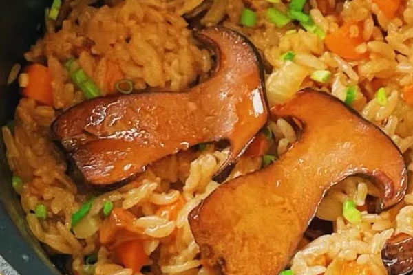 牛肝菌西葫蘆燜飯的做法，有哪些功效作用