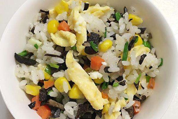 黑松露玉米蛋炒飯的做法，有哪些營(yíng)養(yǎng)成分