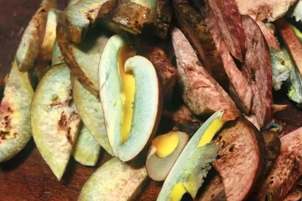 炒的牛肝菌隔夜能吃嗎 炒的牛肝菌隔夜能吃嗎