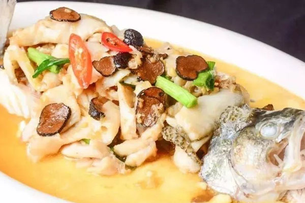 黑松露燴鱸魚怎么做好吃，有哪些營養(yǎng)價值