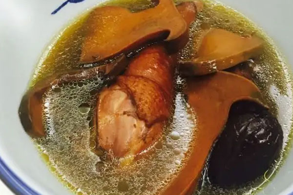 牛肝菌煮湯的做法竅門 牛肝菌煮湯的做法竅門