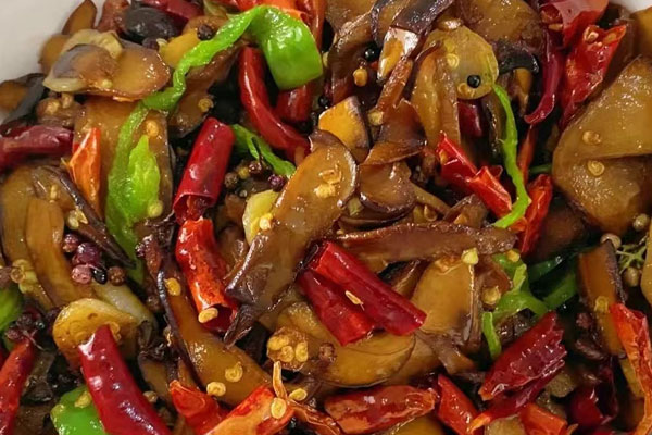 牛肝菌為什么要多放蒜，紅腳牛肝菌可以吃嗎