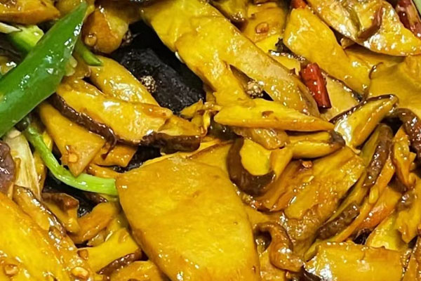 炒牛肝菌放蒜能去毒嗎，網(wǎng)孢牛肝菌可以吃嗎