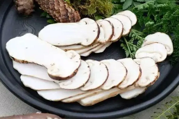 松茸土豆燉鮑魚的營養(yǎng)價(jià)值