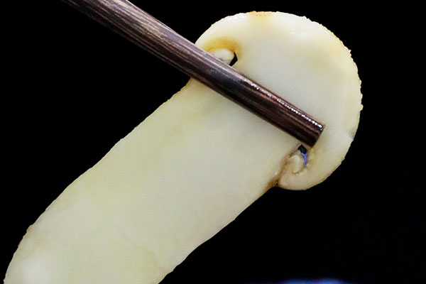 松茸會發(fā)皮膚病嗎，口腔潰瘍能吃松茸嗎