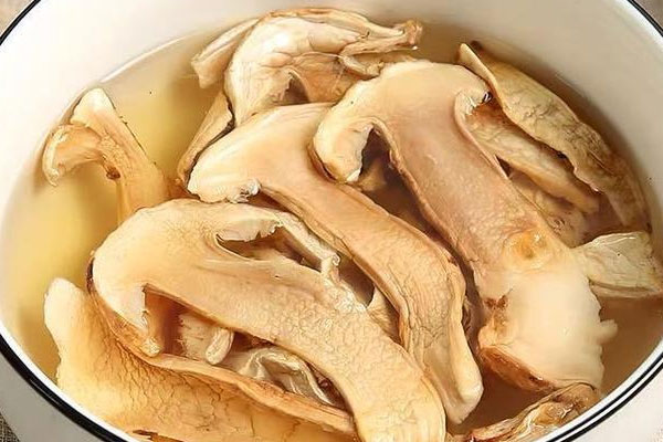 干松茸貴嗎 干松茸貴嗎