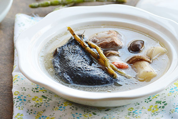 松茸石斛烏雞湯怎么做好吃，有哪些禁忌人群