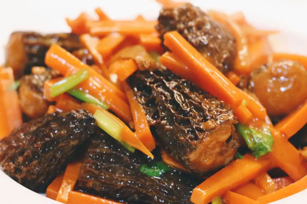 羊肚菌處理不好會不會中毒，羊肚菌要不要泡發(fā)