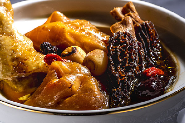 羊肚菌中毒癥狀后怎么解毒，羊肚菌怎么泡發(fā)