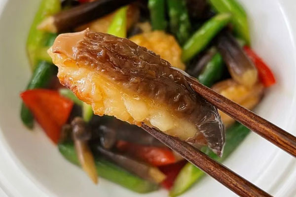 羊肚菌蝦滑炒蘆筍怎么做好吃 羊肚菌蝦滑炒蘆筍怎么做好吃