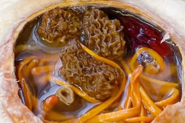 羊肚菌椰子原盅燉雞的做法，有哪些營養(yǎng)價(jià)值