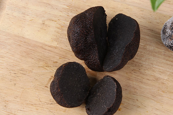 拉肚子能吃松露嗎，皮膚過敏可以吃黑松露嗎