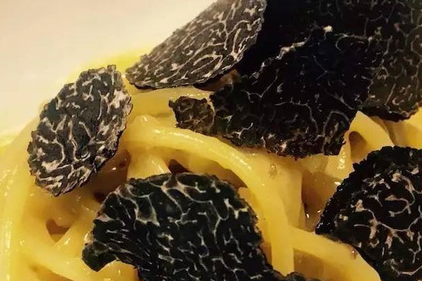 松露會引起人體過敏嗎，松露吃多了有哪些副作用