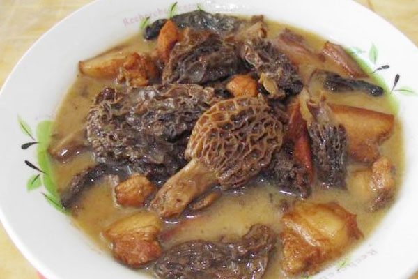 一家人吃羊肚菌要放幾個(gè) 一家人吃羊肚菌要放幾個(gè)