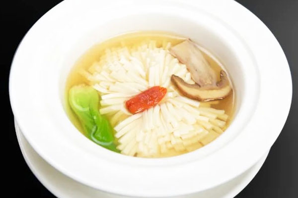 牛肝菌菊花豆腐的做法，有哪些功效作用