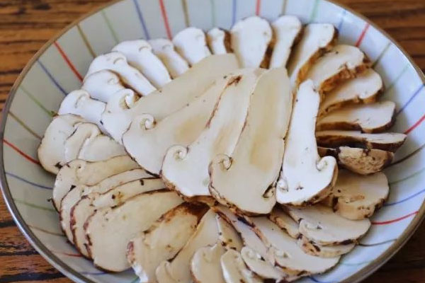 干煎松茸牛排的功效作用 干煎松茸牛排的功效作用