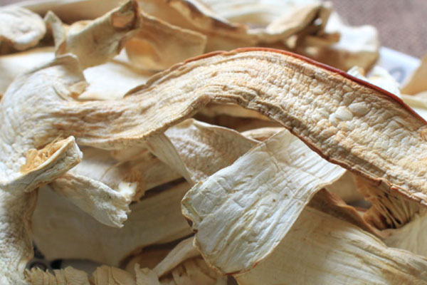 干松茸怎么做最有營(yíng)養(yǎng)價(jià)值，干松茸可以用開(kāi)水泡嗎