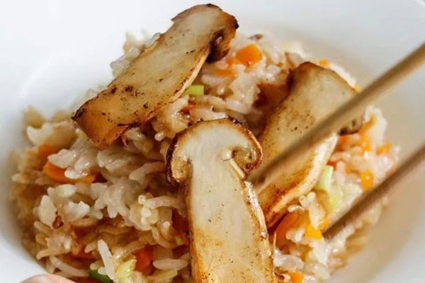 松茸要不要焯一下水 松茸要不要焯一下水