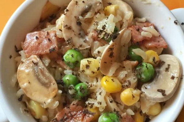 松露口蘑奶油燴飯的營養(yǎng)價值 松露口蘑奶油燴飯的營養(yǎng)價值