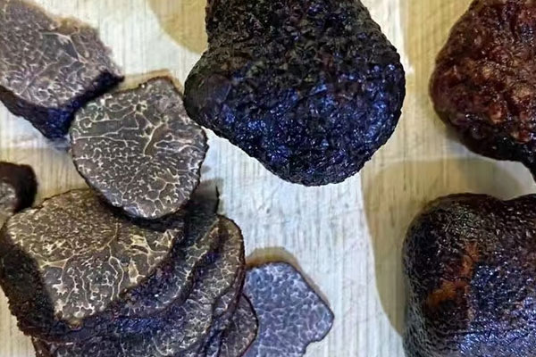 黑松露吃多了有什么不好 黑松露吃多了有什么不好