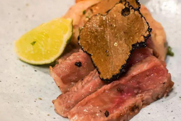 國外和國內(nèi)吃松露的區(qū)別 國外和國內(nèi)吃松露的區(qū)別