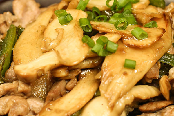 老人牙不好能吃松茸嗎，松茸有點爛還能吃嗎