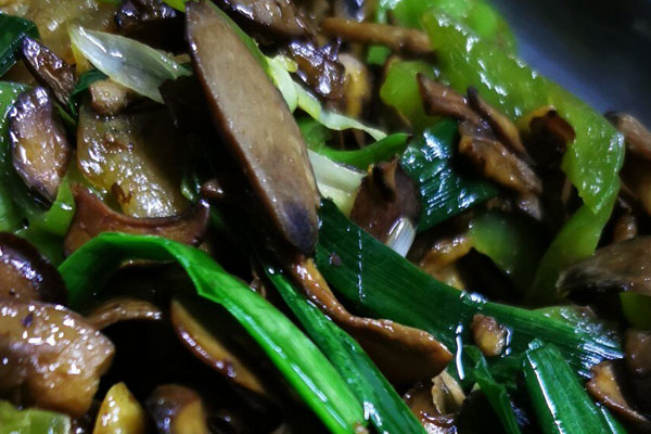 孕早期能吃牛肝菌嗎 孕早期能吃牛肝菌嗎