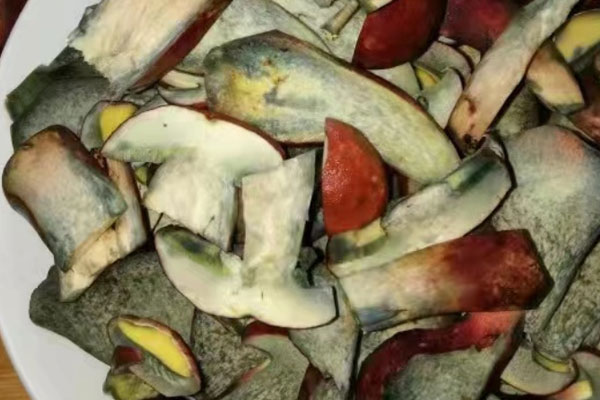 肝膽手術(shù)后能吃牛肝菌嗎 肝膽手術(shù)后能吃牛肝菌嗎