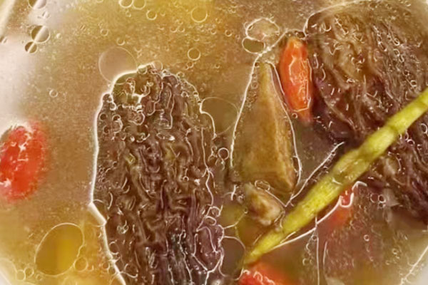 孕婦吃羊肚菌后胃痛，剛懷孕保胎能吃羊肚菌嗎