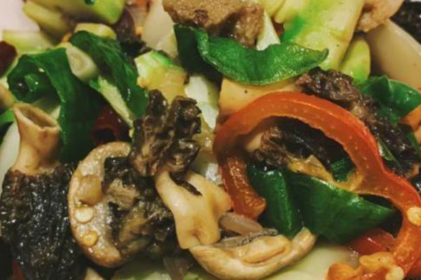 羊肚菌兒菜炒口蘑的做法，有哪些營養(yǎng)價值