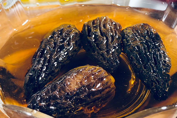 羊肚菌可以和清補涼煲湯嗎，羊肚菌清水煮好不好