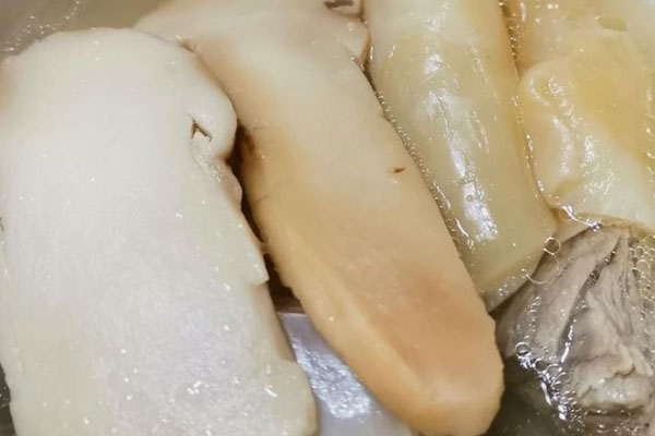 松茸能燉雞吃嗎 松茸能燉雞吃嗎