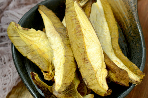 干牛肝菌泡發(fā)隔夜有毒嗎 干牛肝菌泡發(fā)隔夜有毒嗎